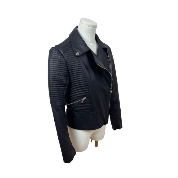 Max Studio Womens Black Jacket With Quilted Details & Silver Zipper Accents Sz M - Picture 2 of 8